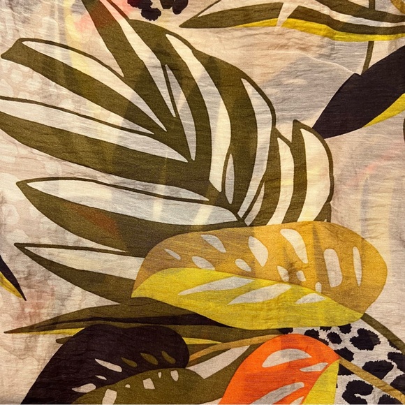 CAbi Bali Top Sleeveless Button Down Tropical Leaf Pattern Tan & Orange Size XS - Picture 6 of 12